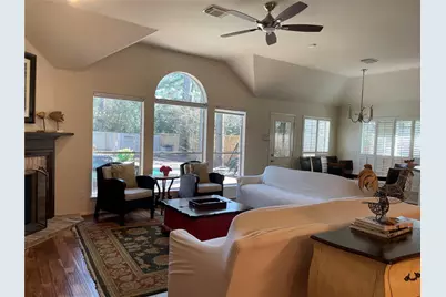 18 Teak Mill Place, The Woodlands, TX 77382 - Photo 8