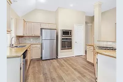 7207 Cambridge Cove Circle, Missouri City, TX 77459 - Photo 8