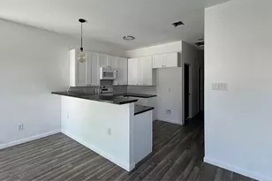 2115 W Carolina St, Baytown, TX 77520 - Photo 6