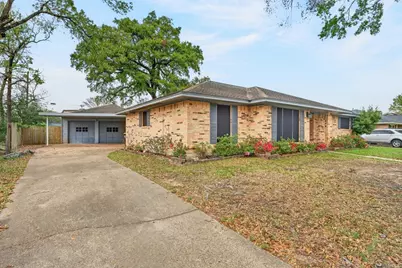 304 Fullen Street, Conroe, TX 77301 - Photo 2