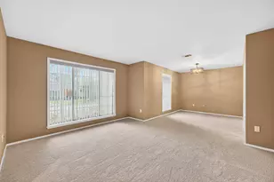 304 Fullen St, Conroe, TX 77301 - Photo 10