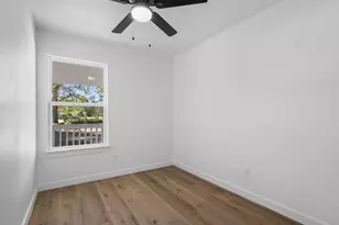 506 Worsham St, Montgomery, TX 77316 - Photo 18