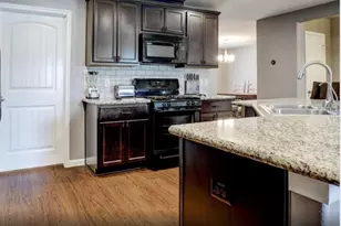 1 Rodeo Bend Dr, Manvel, TX 77578 - Photo 4