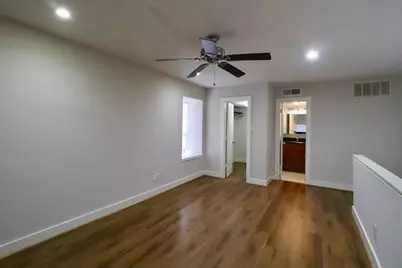 5929 Queensloch Drive #122, Houston, TX 77096 - Photo 6