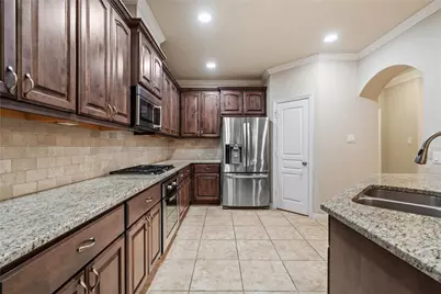 1107 Beall Landing Court, Houston, TX 77008 - Photo 4