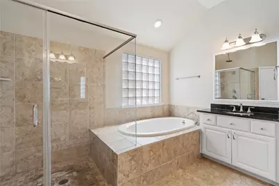 1107 Beall Landing Court, Houston, TX 77008 - Photo 20