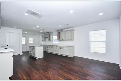 2636 Lone Oak Road, Houston, TX 77093 - Photo 8