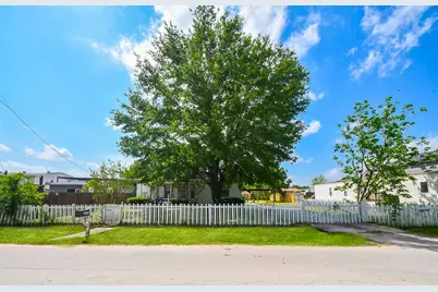 2636 Lone Oak Road, Houston, TX 77093 - Photo 10