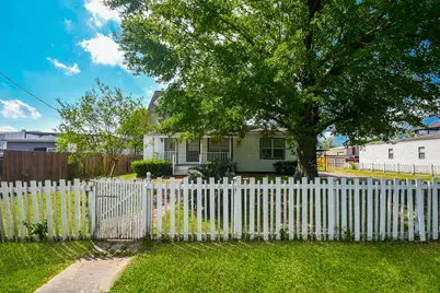 2636 Lone Oak Road, Houston, TX 77093 - Photo 1