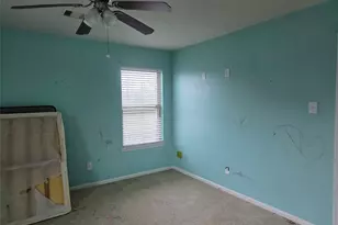 3130 Cambridge Meadows Ln, Dickinson, TX 77539 - Photo 16