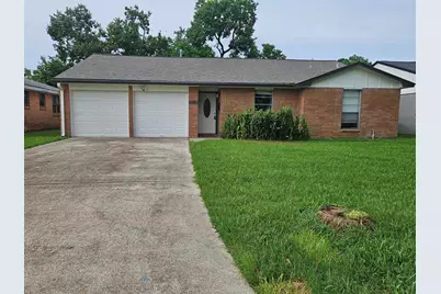 212 Harold Lane, Baytown, TX 77521 - Photo 2
