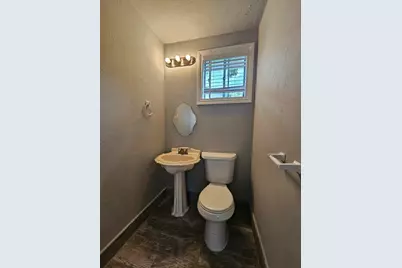 212 Harold Lane, Baytown, TX 77521 - Photo 30