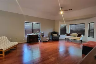 9734 La Vista Dr, Houston, TX 77041 - Photo 4