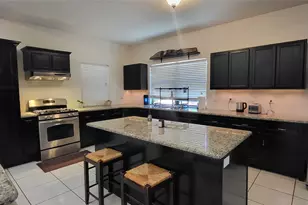 9734 La Vista Dr, Houston, TX 77041 - Photo 10