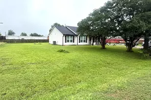 7235 Commerce St, Iola, TX 77861 - Photo 2