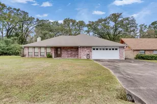 85 Westwood Dr W, Trinity, TX 75862 - Photo 1