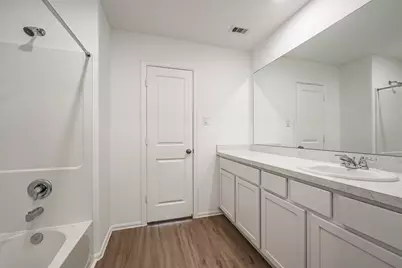 9123 Estes Lakes Drive, Baytown, TX 77521 - Photo 34