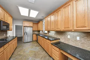 2318 Quarterpath Dr, Richmond, TX 77406 - Photo 12