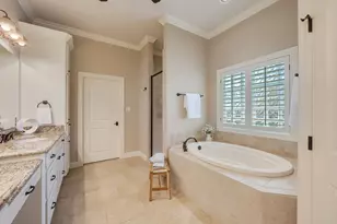 3801 Park Village Ct, Bryan, TX 77802 - Photo 18