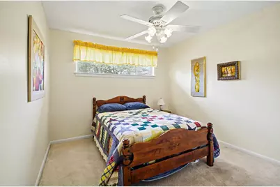 2803 Rockarbor Drive, Houston, TX 77063 - Photo 18