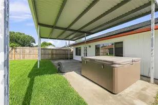 10127 Quiet Hill Rd, La Porte, TX 77571 - Photo 6
