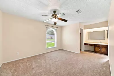 10127 Quiet Hill Road, La Porte, TX 77571 - Photo 8
