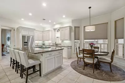2 Lenox Hill Drive, The Woodlands, TX 77382 - Photo 18