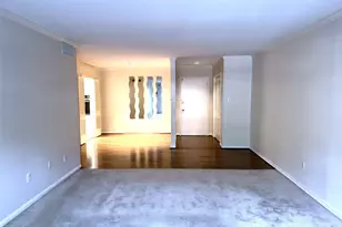 2600 Bellefontaine St, Houston, TX 77025 - Photo 10