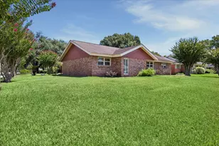 3630 Latma Dr, Houston, TX 77025 - Photo 2