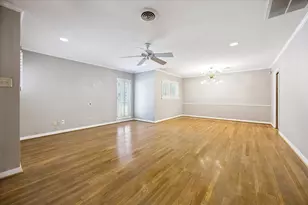 3630 Latma Dr, Houston, TX 77025 - Photo 4