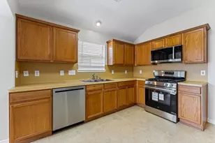 21218 Rezanof Rd, Humble, TX 77338 - Photo 6