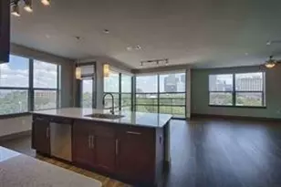 2033 S Gessner Rd, Houston, TX 77063 - Photo 1