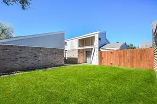 11330 Bandlon Dr, Houston, TX 77072 - Photo 2