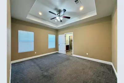 2850 Amber Avenue, Groves, TX 77619 - Photo 34
