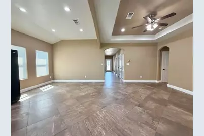 2850 Amber Avenue, Groves, TX 77619 - Photo 2