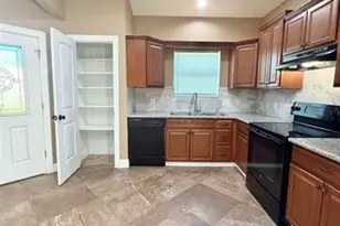 2850 Amber Ave, Groves, TX 77619 - Photo 8