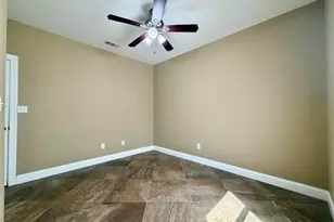 2850 Amber Ave, Groves, TX 77619 - Photo 16