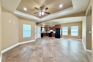 2850 Amber Ave, Groves, TX 77619 - Photo 4