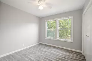 9317 Cathedral Dr, Houston, TX 77051 - Photo 12