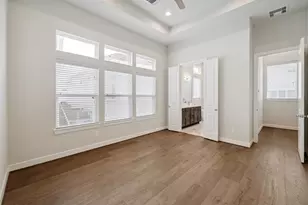 6304 Brighton Oaks Ln, Houston, TX 77008 - Photo 6
