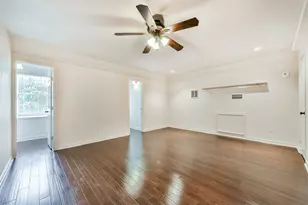 2111 Riverside Dr, League City, TX 77573 - Photo 22