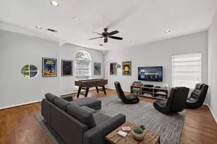 10319 N Laurel Branch Dr, Houston, TX 77064 - Photo 14