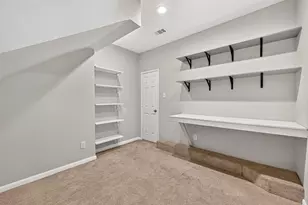 10319 N Laurel Branch Dr, Houston, TX 77064 - Photo 16