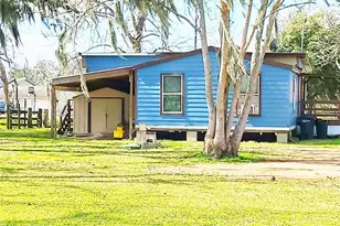3588 County Rd 344, Brazoria, TX 77422 - Photo 4