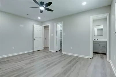 8406 Beechaven Rd, La Porte, TX 77571 - Photo 8