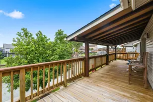 23 N Sandpiper St, La Marque, TX 77568 - Photo 4