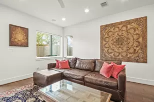 2405 Freeman St, Houston, TX 77009 - Photo 6