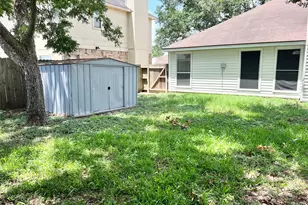 6610 Chantalle Dr, Katy, TX 77449 - Photo 10