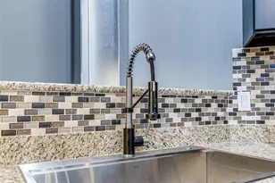 1312 Live Oak St, Houston, TX 77003 - Photo 8