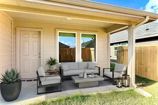 1127 Dewberry Downs Ln, Houston, TX 77090 - Photo 32